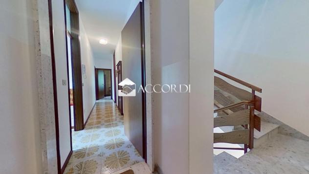 APPARTAMENTO di 3 vani e di 70 mq (VAL DI ZOLDO) rif. DG376 - Foto 2