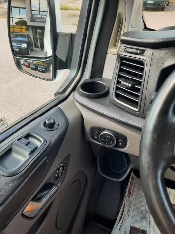 Ford Transit Custom 340 2.0 TDCi G.TRAINO PR.IVATO - Foto 2