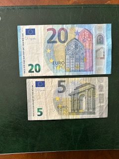 2 banconote con 5 numeri uguali consecutivi nella serie - Foto 2