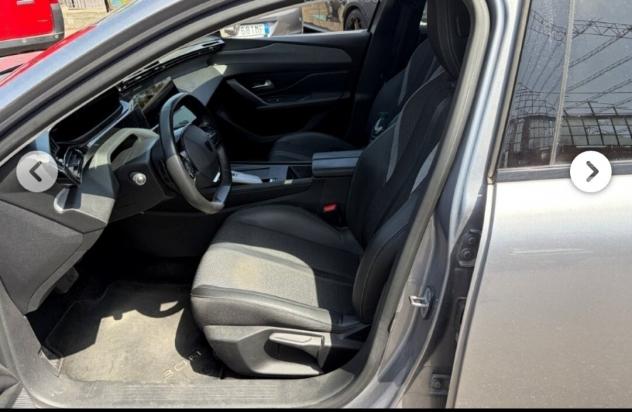 Peugeot 308 BlueHDi 130 S&S EAT8 Allure - 2023 - Foto 9