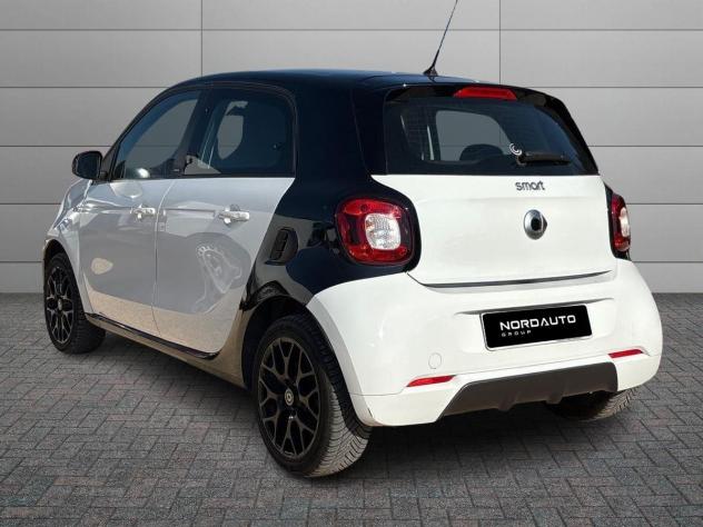 smart forfour II 2015 1.0 Superpassion 71cv - Foto 2