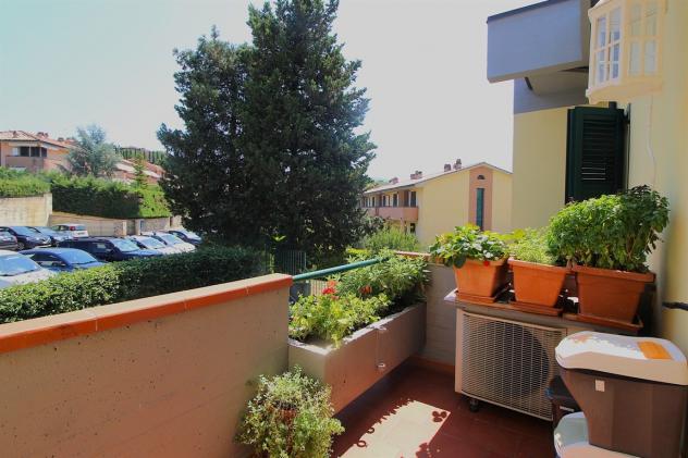 APPARTAMENTO DI 85 MQ CON TERRAZZO E GARAGE CAT ENERGETICA B- GREVE IN CHIANTI - Foto 5