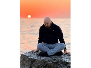 Massaggi - benessere Ravenna - MASSAGGIATORE Tel:3935363385