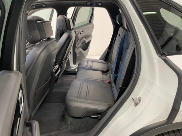 PORSCHE Cayenne 3.0 V6 E-Hybrid * PELLE * TETTO * * 462CV * rif. 23780733 - Foto 9