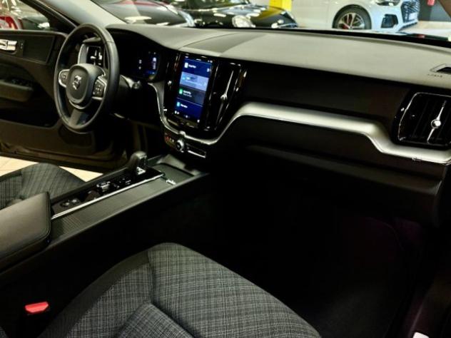 VOLVO XC60 B4 (d) automatico Core UNIPRO - NO OBBLIGO FINANZ rif. 24182564 - Foto 8