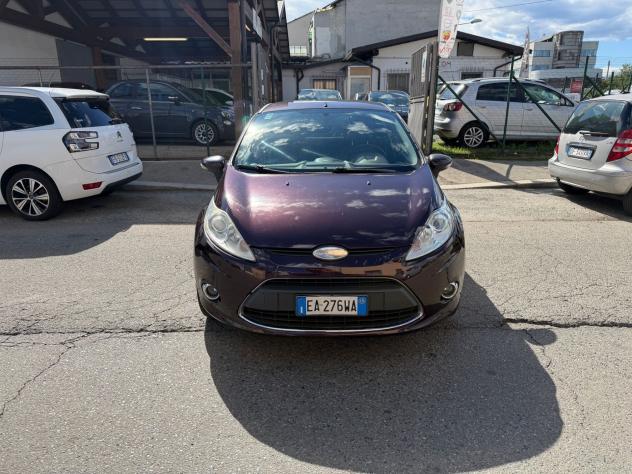 Ford Fiesta 1.4 TDCi 68CV 5 porte Titanium - Foto 5