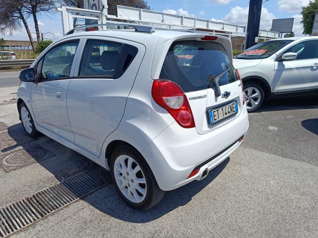 Chevrolet Spark 1.0 LS GPL - Foto 8