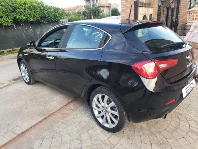 Alfa Romeo Giulietta 1.6 JTDm-2 105 CV Distinctive - Foto 4