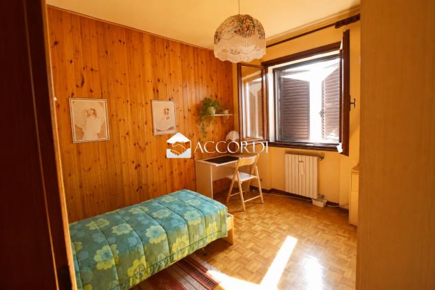 BIFAMILIARE di 10 vani e di 340 mq (GIAVERA DEL MONTELLO) rif. PE20 - Foto 6