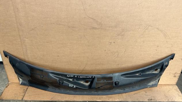 GRIGLIA GOCCIOLATOIO ANT. JEEP Cherokee 3° Serie (0205)