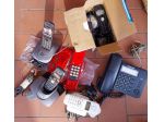 elettronica telefoni cordless + fissi vari tipi vendo in blocco come foto