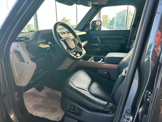 LAND ROVER Defender (2019) Defender 110 3.0D I6 250 CV AWD Auto SE - Foto 8