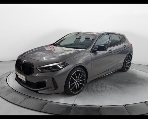 BMW Serie 1 F40 M 135i xdrive auto