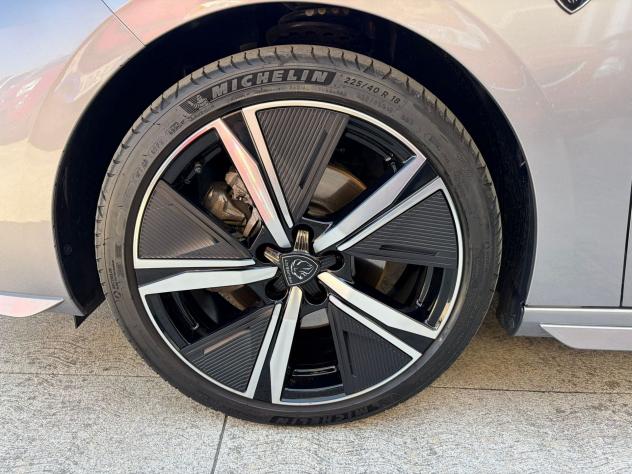Peugeot 308 GT BlueHDi 130 EAT8 S&S - Foto 6