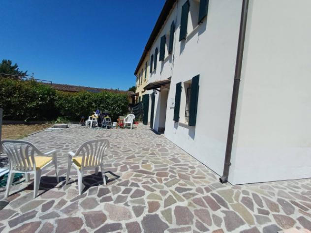 Villa di 200 m² con 5 locali in vendita a Mirandola - Foto 4
