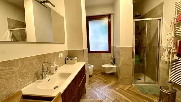 APPARTAMENTO di 6 vani e di 180 mq (FIRENZE) rif. AAJ364 - Foto 10