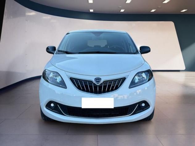 Lancia Ypsilon 1.0 FireFly 5 porte S&S Hybrid Gold - Foto 2