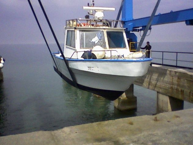 BARCA CON LICENZA DA PESCA - Foto 3