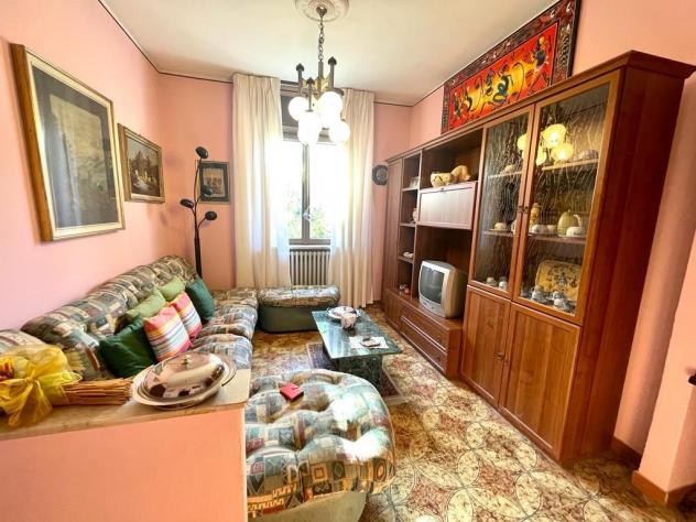 smr110 - in casa singola quadrifamigliare, ampio quadrilocale doppio box, giardino e solaio uso ripostiglio - Foto 7