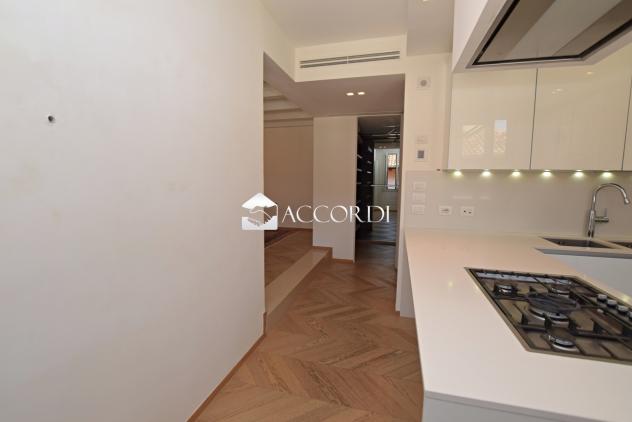 APPARTAMENTO di 4 vani e di 145 mq (CASTELFRANCO VENETO) rif. SW184 - Foto 12