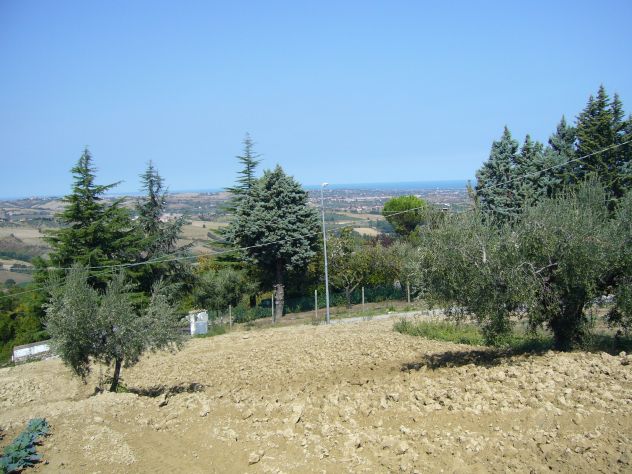 VENDESI TERRENO EDIFICABILE RESIDENZIALE IN COLLINA VISTA MARE - Foto 4