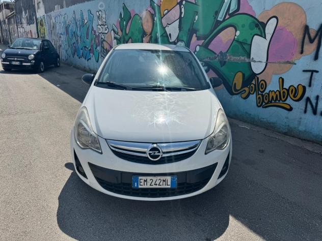 Opel Corsa 1.2 5 porte benzina/GPL