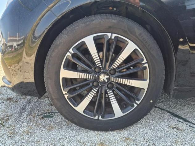PEUGEOT 208 5 porte Signature rif. 23931943 - Foto 3