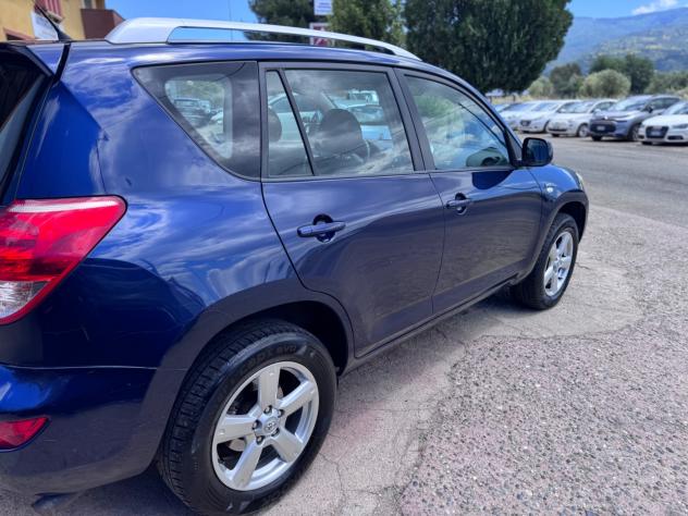 Toyota RAV 4 RAV4 2.2 D-4D 136 CV Sol - Foto 5