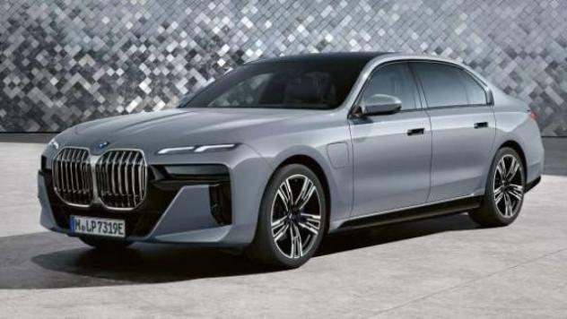 BMW 750 e xDrive Msport Pro rif. 24050531 - Foto 3