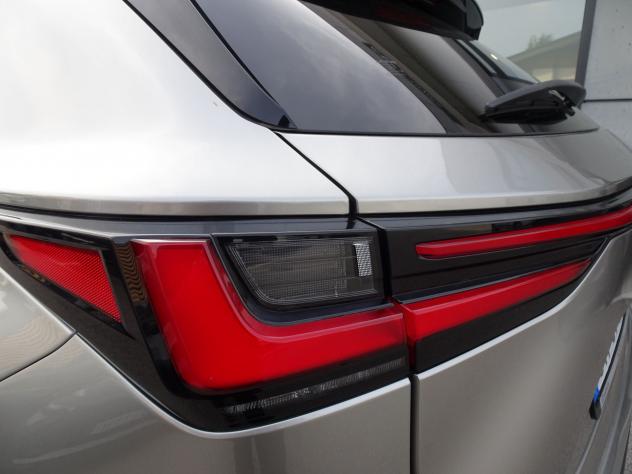 Lexus NX Hybrid 4WD Premium - Foto 7
