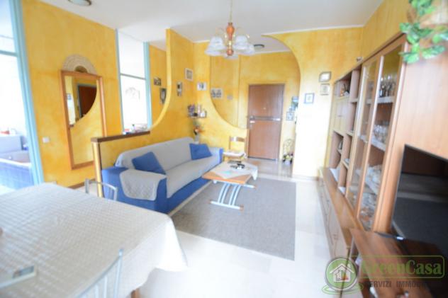 APPARTAMENTO di 3 vani e di 80 mq (CAVENAGO DI BRIANZA) rif. IGC 3 L 79 VIA GRAMSCI - Foto 4