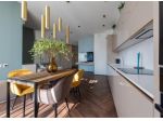Trilocale Ristrutturato con Giardino Privato e Box Doppio