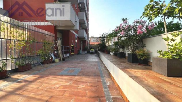176_MIL - GRANDE 2 LOCALI CON CUCINA ABITABILE E TERRAZZO - Foto 6