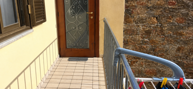 ZAGAROLO TRILOCALE ARREDATO CON BALCONE