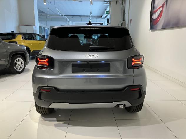 Jeep Avenger e-Hybrid 1.2 MHEV e-Hybrid Turbo Summit - Foto 5