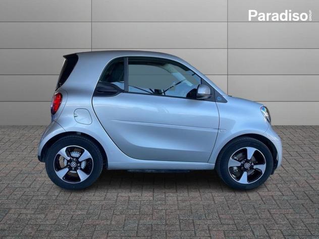 smart fortwo eqPASSION - 4,6kW | 56CV | 2021 - Foto 5