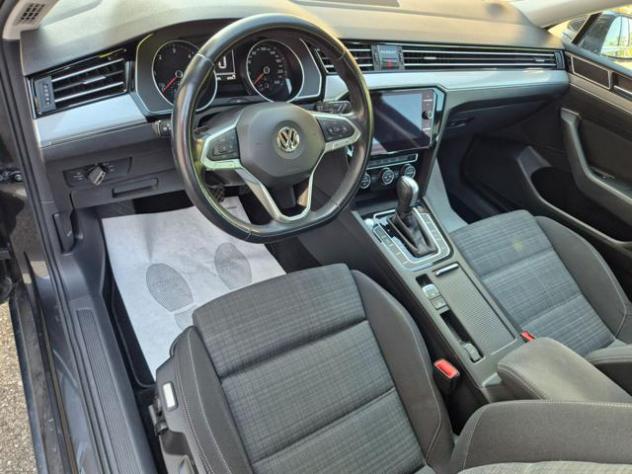 VOLKSWAGEN Passat Variant 2.0 TDI SCR EVO DSG Business rif. 23905479 - Foto 10