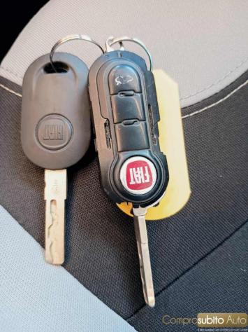 FIAT 500L 1.3 Multijet 95 CV Business rif. 23943311 - Foto 10