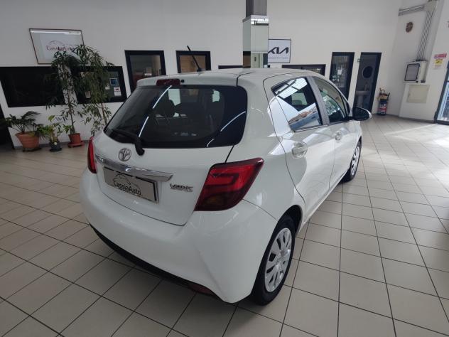 Toyota Yaris 1.4 D-4D 5 porte Active - Foto 5