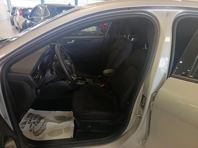Ford Focus Focus 1.5 EcoBlue 115 CV automatico 5p. ST-Line - Foto 8