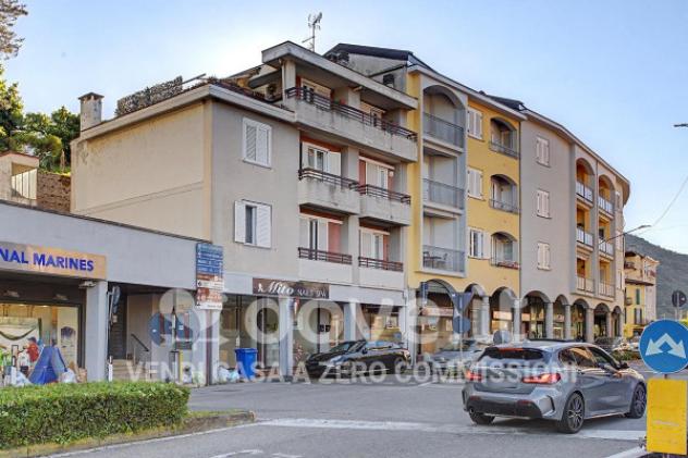 Appartamento di 140 m² con 4 locali in vendita a Lavena Ponte Tresa