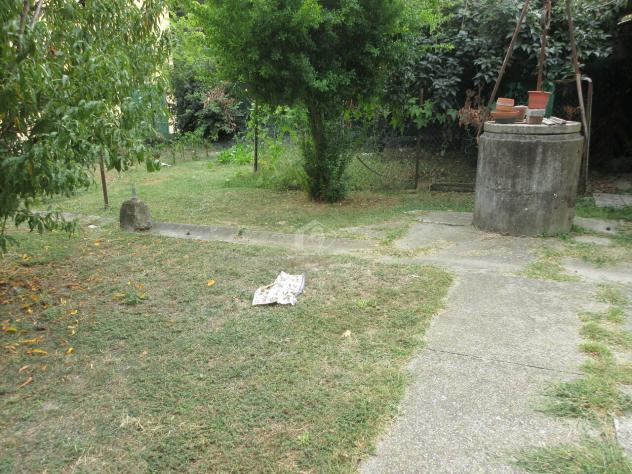 Suzzara vendesi casa indipendente 10 vani 300 Mq - Foto 9