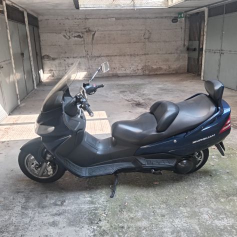 SCOOTER SUZUKI BURGMAN 250