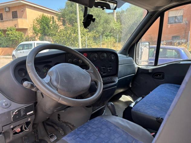 Iveco Daily 29L10 2.3 Hpi TDI PC Cabinato - Foto 5