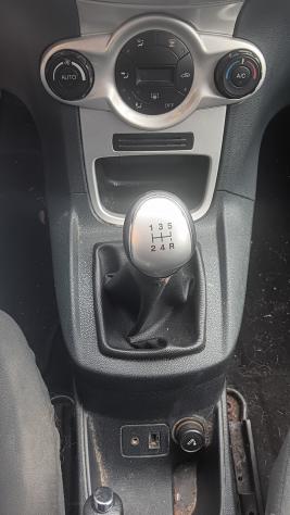 Ford Fiesta 1.2 82 CV 5 porte Titanium - Foto 9