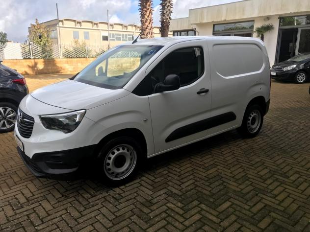 Opel Combo Cargo 1.6 Diesel PC 650kg