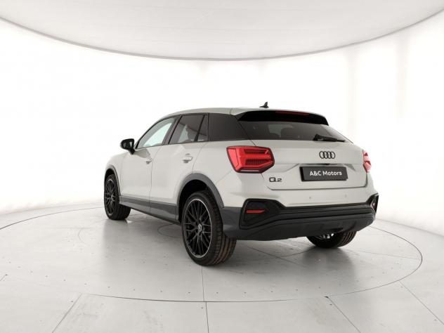Audi Q2 Q2 35 2.0 tdi Identity Black s-tronic - Foto 3