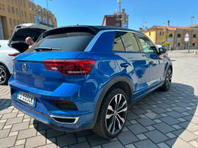 VOLKSWAGEN T-Roc 1.5 TSI DSG BlueMotion Technology R-Line rif. 23987199 - Foto 3