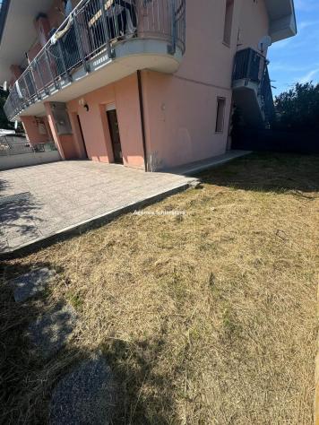 TRASANNI VENDESI APPARTAMENTO INDIPENDENTE AL PIANO TERRA CON AMPIO SCOPERTO ESCLUSIVO - Foto 16