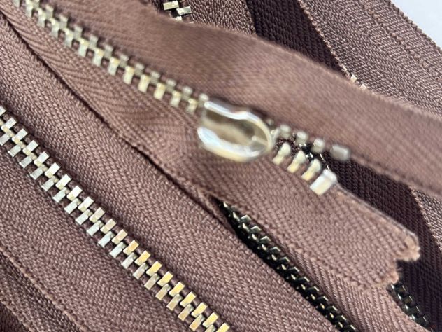 X78 Cerniere Lampo Zip YKK metallo senza tiretto cm 28 Marrone – Pz. 60 - Foto 4